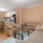 Cozy In With Sauna 아파트